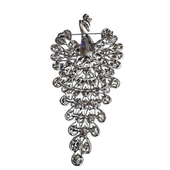 Vintage Peacock Pendant / Brooch Multicolor Rhinestones Silver Tone Bird - Picture 2 of 7
